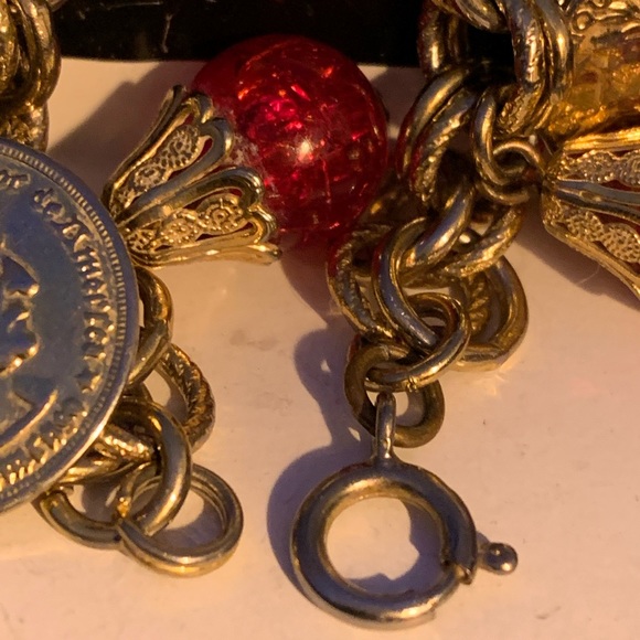 Vintage Gold Plated Coin Charms Red Glass Beaded Bracelet Woman’s Jewelry - Picture 7 of 8